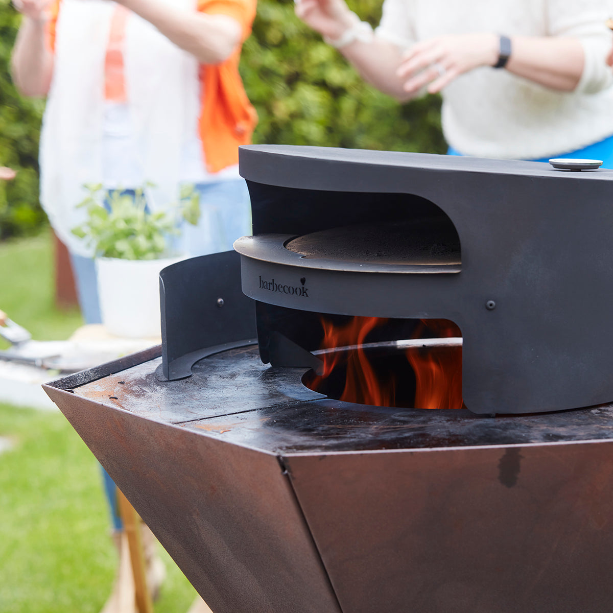 Barbecook Display La Bella Italia met Barbecook Nestor